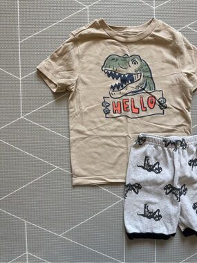Garanimals|Baby boy/toddler Lounge set,Beige Dinosaur 'HELLO' Tee & Dino Shorts•